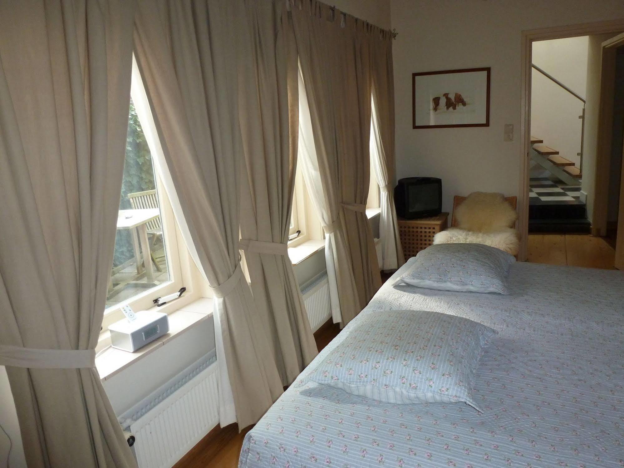 Hotel Het Oude Postkantoor บรุมเมิน ภายนอก รูปภาพ